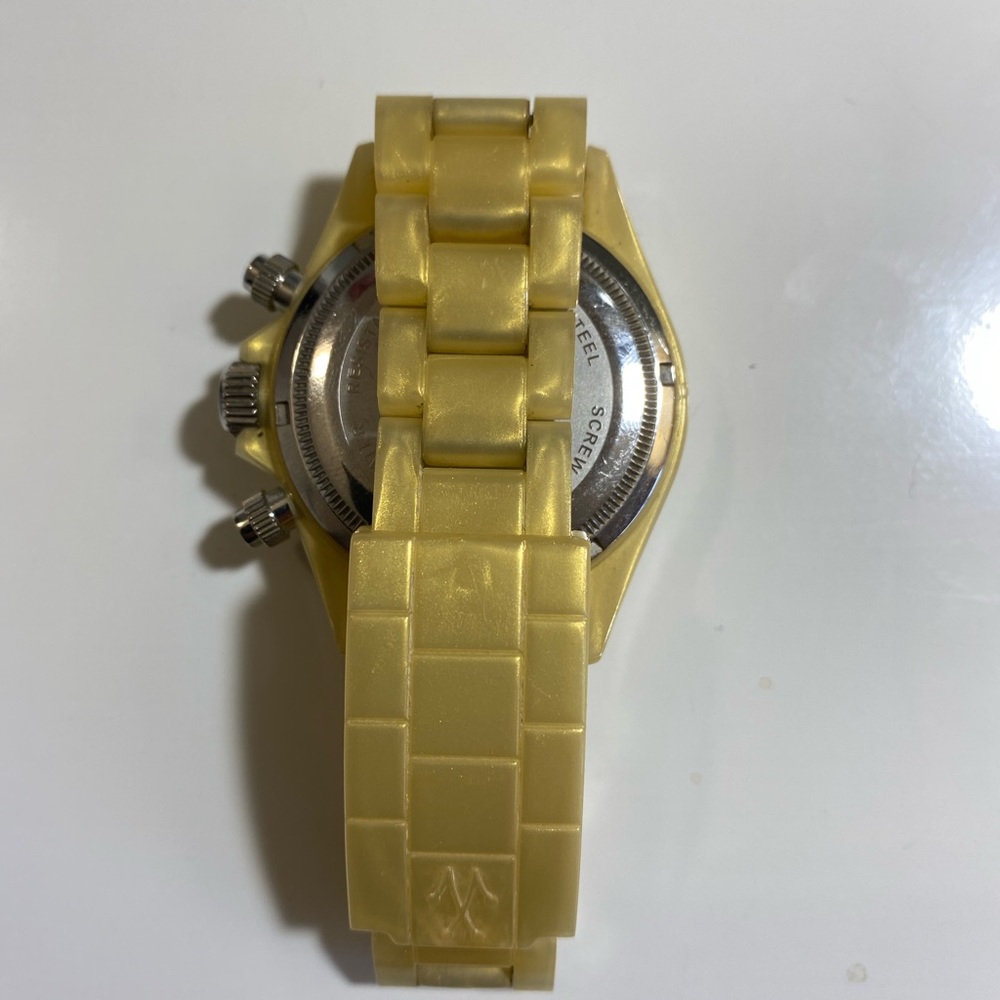 ToyWatch - Picture 4 of 5